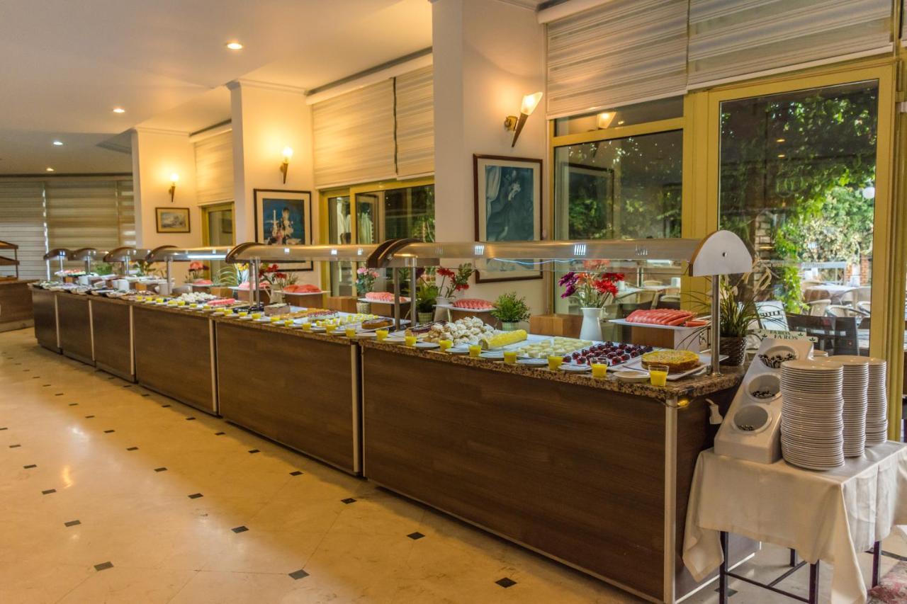 Grand Hotel Faros Мармарис Екстериор снимка